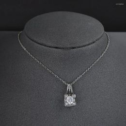 Pendant Necklaces 2023 Arrival Silver Colour & Pendants Eiffel Tower With Chain For Women Jewellery Christmas Gift X447