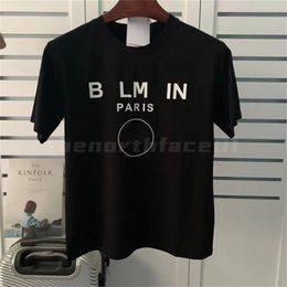Summer Mens Designer T Shirt Estilo clásico Impresión de letra redonda de cuello corto