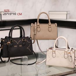 HIGH QUALITY Handbag Tote Bag GM Bag Designer Bag Onthego Luxury Women Fashion Embossed Shoulder Bags Crossbody Bags Handbags M46733