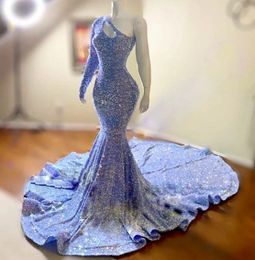 2024 Glitter Velvet Sequins African Prom Dress Single One Shoulder Sleeves Cut Out Train Mermaid Evening Party Gowns For Birthday Robe De Soriee