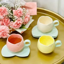 Mugs Creative tulip Modelling Ceramic Mug Round Ears Handle Coffee Cup Water Cup Petty Bourgeoisie Couple Tea Cup and Saucer Set 231120