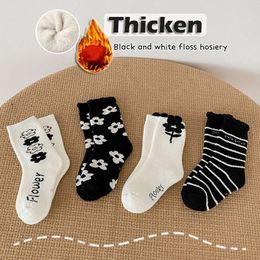 Kids Socks 4 Pairs Children Winter Socks Warm and Thick Cotton Hiking Thermal Boot Sock Cozy Crew Socks for Toddlers Boys Girls 231121