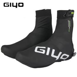 Water Shoes GIYO Waterproof Cycling Shoe Cover Men MTB Road Bike Racing Overshoes Covers Lock Protector 231121