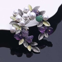 Pins Brooches Colorful Natural Stone Leaf Brooches Pins Vintage Style Imitation Pearl Big Women Brooch Wedding Accessories Fashion Jewelry Z0421