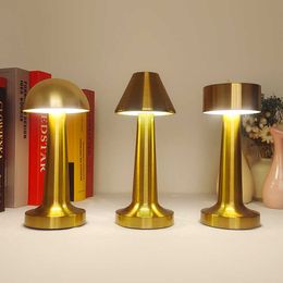 s Retro Metal Touch Decor Bar Coffee Table Decoration Light LED Rechargeable Night Lights Desk Lamp for Bedroom AA230421
