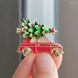 Brooches Car Carrying Christmas Tree Brooch For Men Cute Red Enamel Sedan Metal Pin Women Cartoon Backpack Badge Gifts