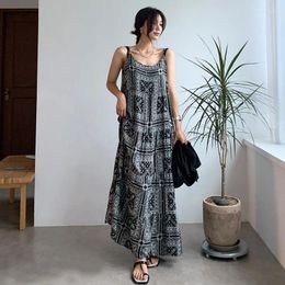 Casual Dresses 2023 Arrival Summer Bohemian Women Loose A-line Vintage Print Sleeveless Ankle-length O-neck Cotton Linen Dress V561