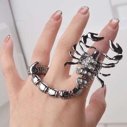 Ювелирные изделия из преувеличенного сплава с бриллиантами, кольцо-цепочка в виде скорпиона, хип-хоп, панк, эластичный браслет с двойным кольцом