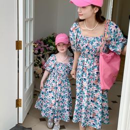 Family Matching Outfits Mommy and Daughter Matching Clothes Summer Mother Kids Girl Floral Princess Dress Fashion Family Matching Outfits 230421