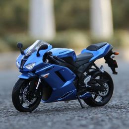 Diecast Model 1 12 Ninja ZX6R Alloy Racing Motorcycle Model High Simulation Diecast Metal Toy Street Motorcycle Model Children Gift 231121