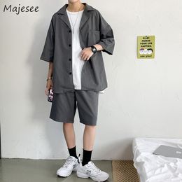 Men's Tracksuits Blazers Sets Men Summer Thin Three Quarter Sleeve Outwear Korean Shorts Casual Chic Two Pieces Outfits Vintage Knee-length Male 230421