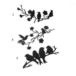 Decorative Figurines Metal Bird Branch Sign Wall Art Decor Ornament Model For Dormitory Restaurant Bedroom Decoration Drop