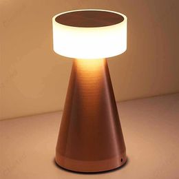 s Tavolo da bar retrò Claeted Luce notturna da tavolo a LED Sensore tattile ricaricabile USB Lampada da comodino wireless per ristorante Caffè AA230421