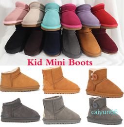 Ankle Half kids Boots Classic Booties Australia snow boot children Shoes fashion Sneakers Shearling Lining Sheepskin boy girl Sneaker