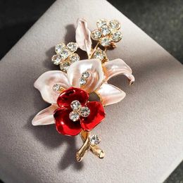 Pins Brooches Crystal Flower Brooch Lapel Pin Rhinestone Jewelry Women Wedding Pins Large Brooches For Women broche Clothes Accessories Z0421