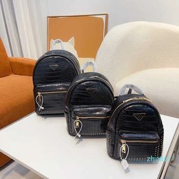 2023- Designers Backpack Bag Men Menas de luxo Bolsa de cartas Bolsa de couro feminina Bolsa de pacote de moda de moda Crocodilo