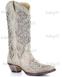 Boots Vintage Embroidered Western Cowboy Boots Women Shoes 2023 New Chunky Heels Slip On Big Size Diamond Ethnic Cowgirl Boots T231121