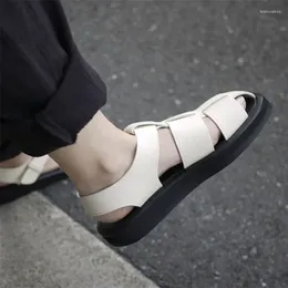 Sandals 2023 Summer Retro Fashion Hollow Black Shoes Comfortable Leather Woven White Roman Women