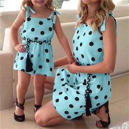 Family Matching Outfits Mom and Girls Clothes 1 2 3 4 5 Years Family Match Outfits Summer Dress Sling Polka Dot Mother Daughter Dresses 230421