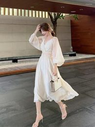 Casual Dresses Women Spring Autumn Vintage Elegant V-neck Pleated White Dress High Quality Party Femme Lantern Sleeve Fairy Princess Boho