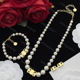 Designer Jewellery Sets Pearl Necklace Gold Bracelet Stud Earrings Silver Chain Chokers Necklaces Men Women Long Chains Letter Pendant Engagement with Box