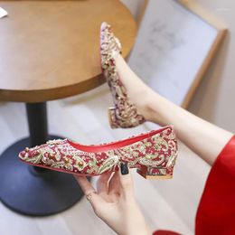 Dress Shoes Low Heel Wedding 2023 Versatile Flat Bottom Embroidered Thick Heels Red Bridal Pregnant Women