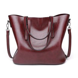 Versatile Tote Bag Casual Women's Bag Solid Large Capacity Oil Wax Leather Handbag