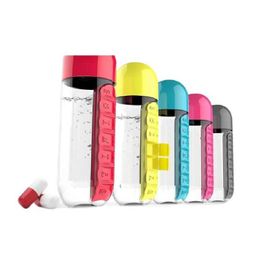 Mugs 600ml Sports Plastic Water Bottle Combine Daily Pill Boxes Organizer Drinking Bottles LeakProof Bottle Tumbler Outdoor Z0420