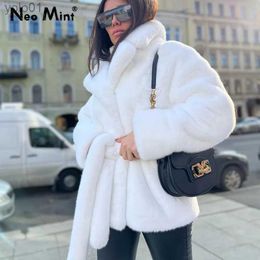 Women's Fur Faux Fur Luxury Pure White Belted Faux Fur Coat Women Thick Warm Fluffy Plush Jacket Chic Ladies Street Fashion Winter Overcoats OutfitsL231121