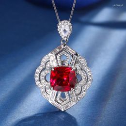 Pendant Necklaces EYIKA Vintage Fusion Stone Zircon Hollow Flower Necklace Women Square Imitation Ruby Emerald Wedding Jewelry