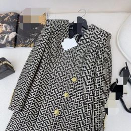 1106 XL 2023 Milan Runway Coat Autumn Brand SAme Style Coat V Neck High Quality Black Long Sleeve Womens clothes weilanQ951