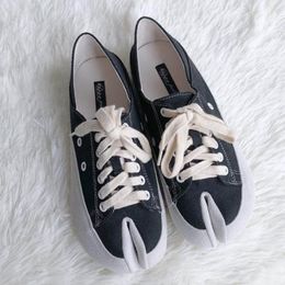 Dress Shoes Korean Split toe flat lace up canvas shoes for women riband ballerina woman loafers crosstied tabi ninia espadrilles 230421