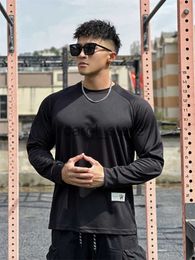 Men's T-Shirts Men long sleeved T-shirt Crew neck stretch fitness suit Gym Running Training Bodybuilding T-shirt men clothing Bottoming shirt J231121