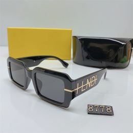 Designer-Sonnenbrillen für Damen und Herren, Kette mit Sonnenbrille, modische, klassische Sonnenbrille, luxuriöse polarisierte Pilot-PC-Rahmen, übergroße UV400-Brille 8878