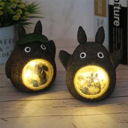 Hayao Miyazaki Animation Totoro Figures Model Toy LED Night Light Anime Star Resin Home Decoration Kids s Gift 211105210H