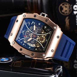 Luxury Watch Fashionable student quartz watch wine barrel type men's female Watch