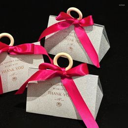Envoltura de regalo 5 piezas de caja de mano Día de la madre rosa rojo beige cinta de madera manija triángulo de caramelo Pearl Pequeño