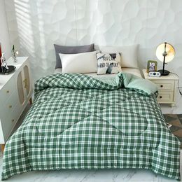 Bedding sets Green Grid Minimalist Quilt Double Sided Household Winter Warmth Core Double Size Thickened 231122
