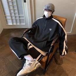 Men's Tracksuits Oversized Stripe Sports Sets Y2k Man Clothes Outdoor HOLIDAY Tracksuit Casual Harajuku Long Sleeve Gym Streetwear Dazan