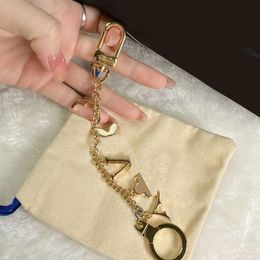 Luxury Designer Fashion Keychains Brand Key Buckle Flower Letter Key Chain Handmade Gold Mens Womens Bag Pendant gift