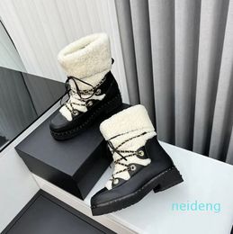 Luxury DesignChannel fashion Women's Vintage Decoration SnowKnight Boots Martin Boots Casual Socks Boots