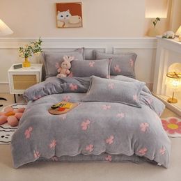 Bedding sets Winter Duvet Cover Thick Fleece Warm Flannel Coral Double Sided Velvet Bedding Single Double Queen King Size Quilt Cover 231122
