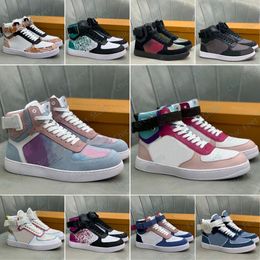 Luxury Shoe Rivoli Sneakers Casual Men Women Shoes Embossed Leather Hi-Top Sneakers Monograms Multicolor Canvas Sneakers Size 35-45