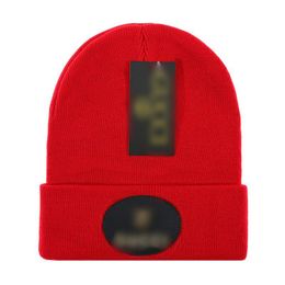 NEW Knitted Solid Colour Pom Hat Fashion Designer Windproof Warm Letter Pom Hat Wearable for Men and Women G-19
