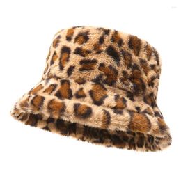 Berets Winter Fluffy Faux Fur Bucket Hats For Women Outdoor Thick Warm Fisherman Cap Fashion Leopard Print Soft Plush Panama