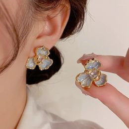 Hoop Earrings Copper Plated 18K Gold Korean Fashion Unique Personalised Design Inlaid Zirconia Flower Shape Women