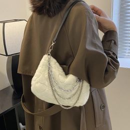 Evening Bags Soft Furry Women Love Heart Underarm Fashion Chains Ladies Plush Shoulder Bag Casual Female Faux Fur Handbags Clutch Purse