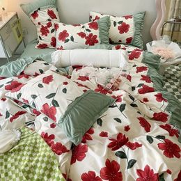 Bedding sets Luxury Romantic Flower Set Girls Woman Princess Ruffles Lace Duvet Cover Bed Skirt Sheet Pillowcase Fashion Home Textile 231122