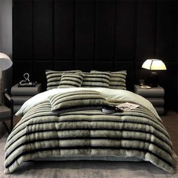 High-end fur fleece Class A milk fleece four-piece winter thickened rabbit hair coral fleece bed linen set