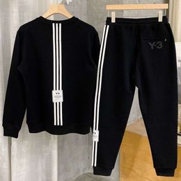 Designer Y3 Hoodie Fashion Yamamoto Y3 Sports Set Autumn Cool Trend Three Bar Fashion Brand Casual Pants Sweater Pants Men's and Women's Matching Two Piece URPY